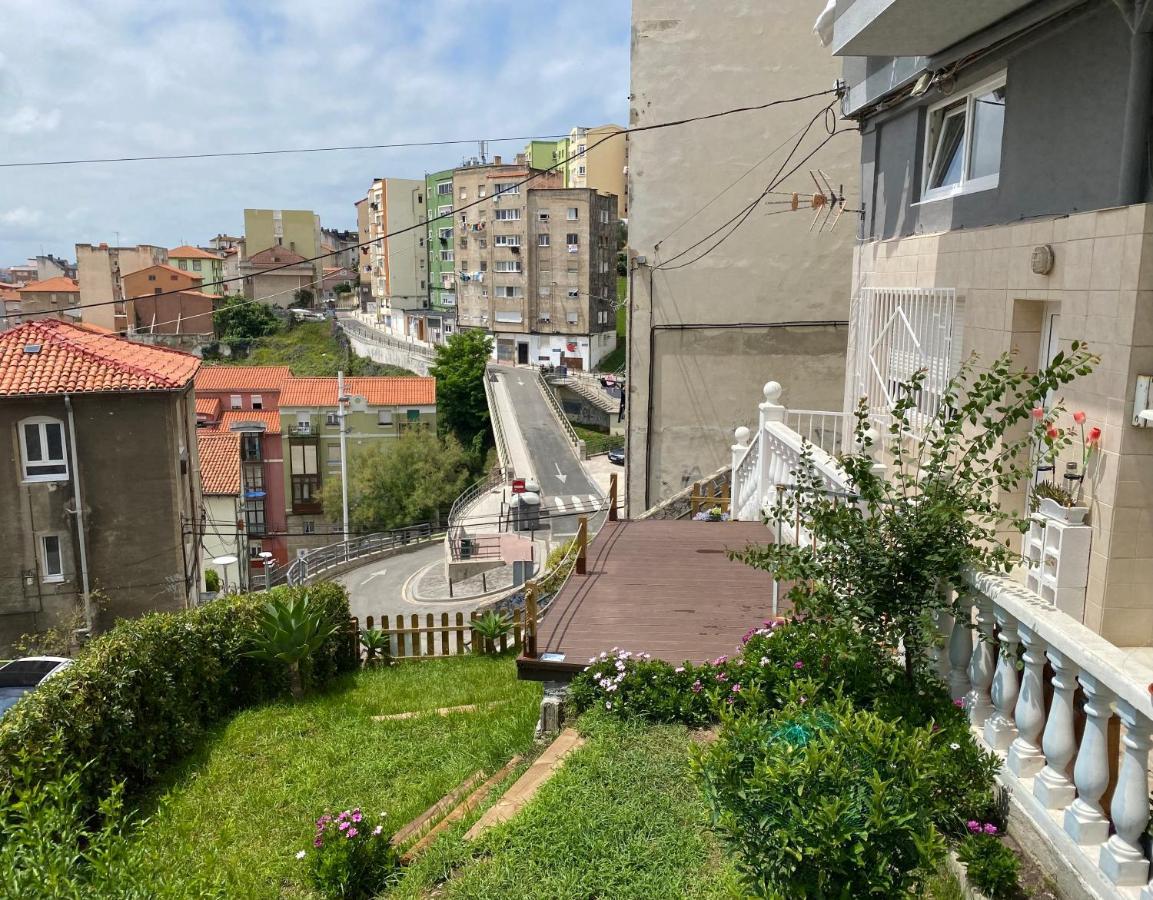 Con Jardin Y Vistas En El Centro De Apartment